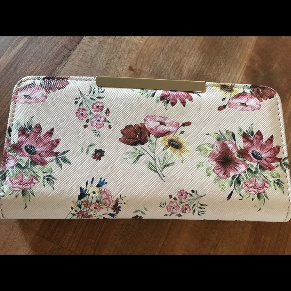 Women’s Fashion Wallet
